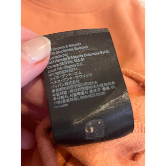 H&M Kids’ Sweatshirt, Rust Orange, “Good Dog” Graphic, Size US 5T/6 - Picture 7 of 7